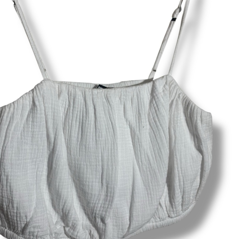 Express Large Smocked NWT White Lightweight Spaghetti Strap Tank Gauze Crop Top - Picture 12 of 16